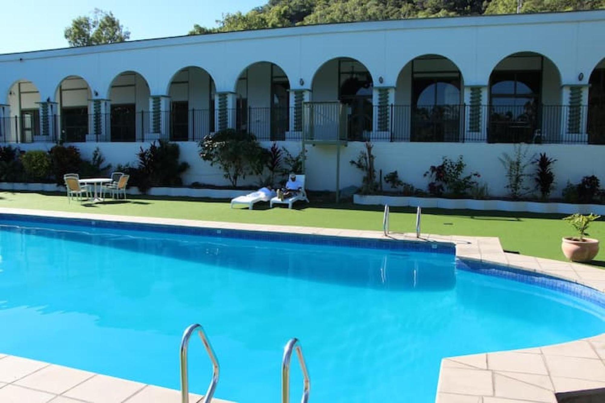 Affordable Island Escape! Queen Studio, Nelly Bay Экстерьер фото