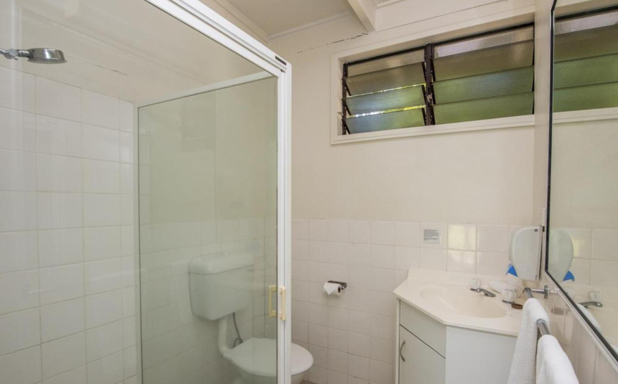 Affordable Island Escape! Queen Studio, Nelly Bay Экстерьер фото